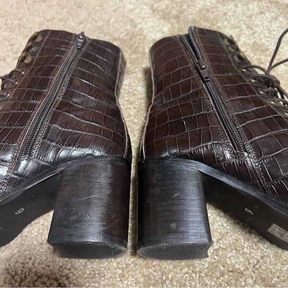 Leather square toe boots - Picture 8 of 8